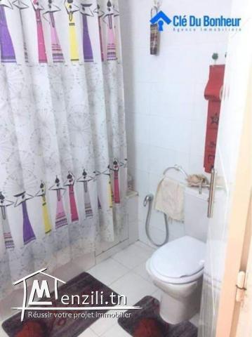 luxe appartement à jardin l'aouina