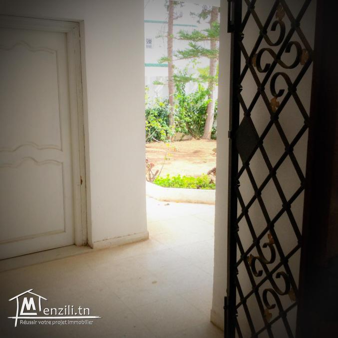 Loue à Enasser 2 un rez-de-chaussée S+3 pour grands parents