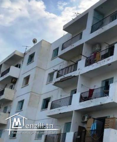 Apparemment a vendre