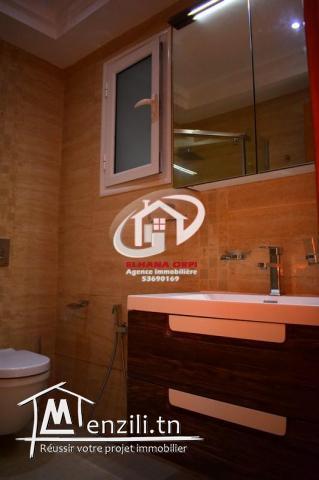 Magnifique Appartement s+2 vue sur mer et pieds dans l'eau