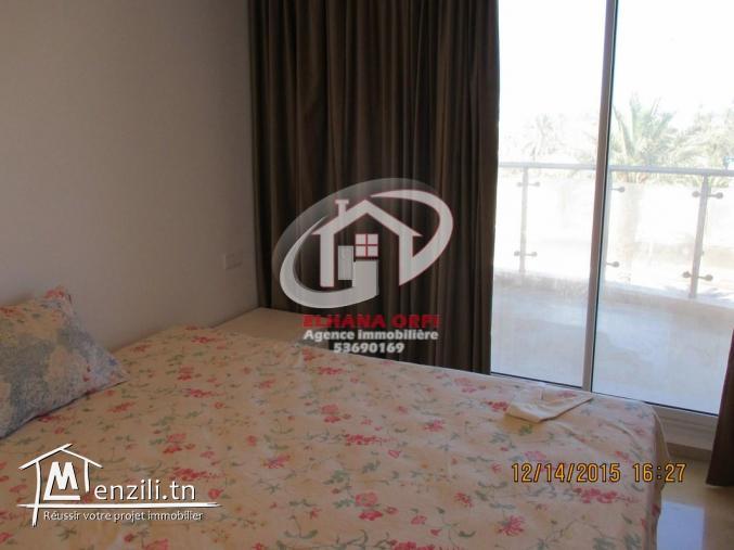 estivale 2020 s+2 ennadhour vue sur mer et pied dans l'eau