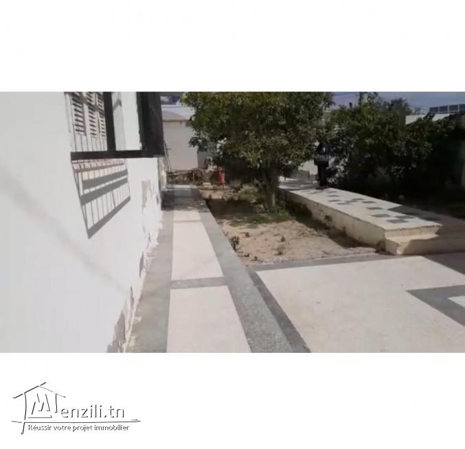 منزل للبيع بصفاقس