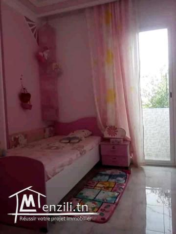 Maison RDC avec 1etaje fini et 2,3 étage avec dalle à MENZEL JEMIL :BIZERTE