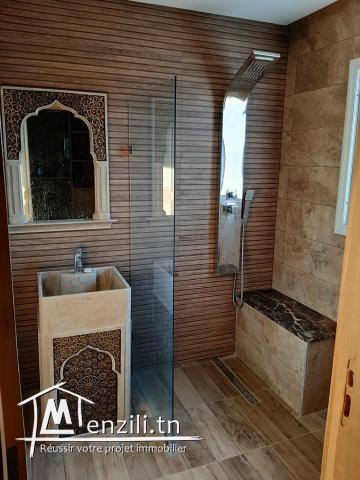 Luxueuse villa S+4 Avec piscine à Hammamet
