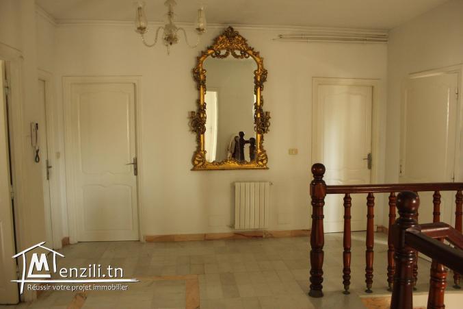 villa à Menzah 708M2 Direct particulier