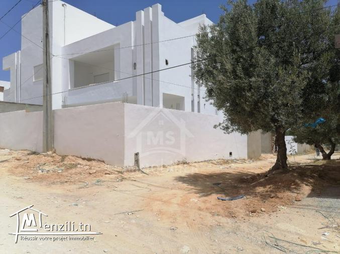 un superbe terrain àMREZGA