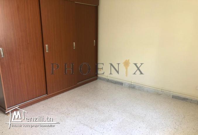 REZ DE CHAUSSÉE DE VILLA INDÉPENDANT A LA MARSA