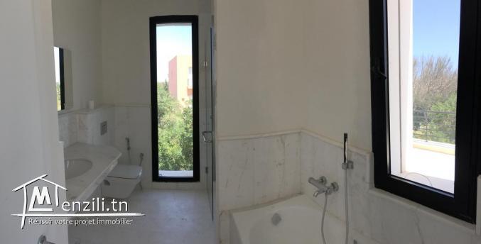 ÉTAGE MEUBLÉ VUE SUR TERRAIN DU GOLF A GAMMARTH