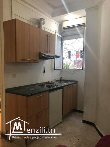 A vendre un Studio à Ennasr 2