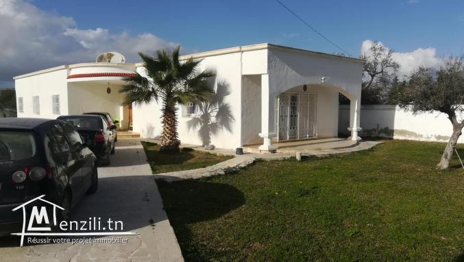 à vendre villa chotrana 3