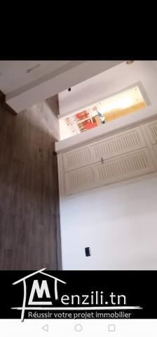 Appartement s+5 à khzema gharbia
