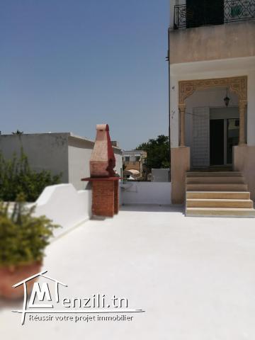 Étage toute commodités à côté