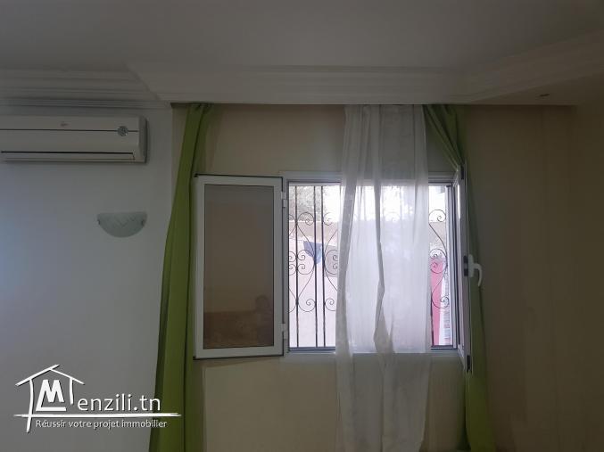 Villa loin 300m de lycee zaouiet ksibat sousse