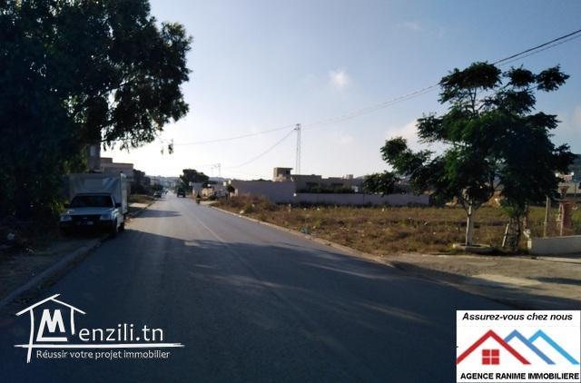 Lot de terrain commercial de 400m² a el haouaria