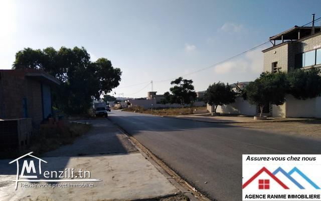 Lot de terrain commercial de 400m² a el haouaria