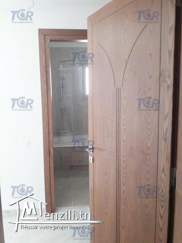 IMMOBILIER LUXUEUX À JARDINS DU LAC : S+2 / S+3 DE HAUT STANDING