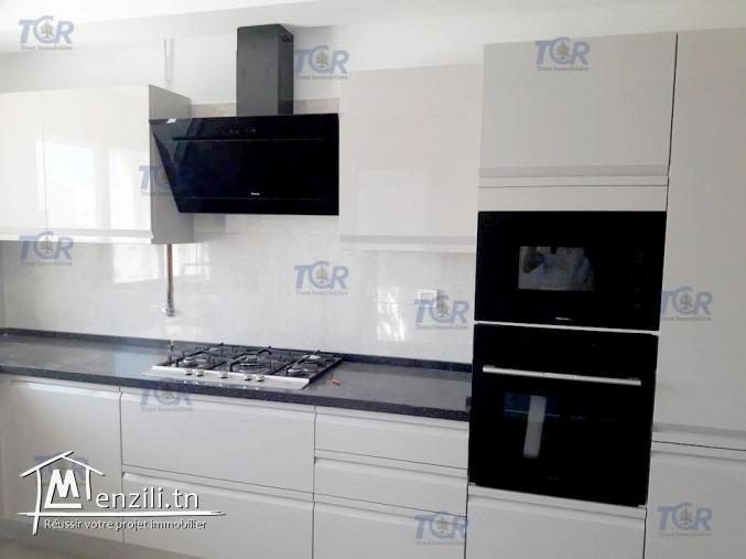 IMMOBILIER LUXUEUX À JARDINS DU LAC : S+2 / S+3 DE HAUT STANDING