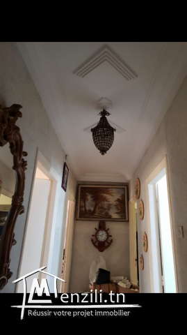 Appartement s3 avendre a lycée ezzahra