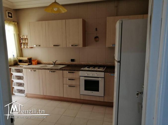 A LOUER BEAU APPARTEMENT S+2 A CITE WAHAT AOUINA