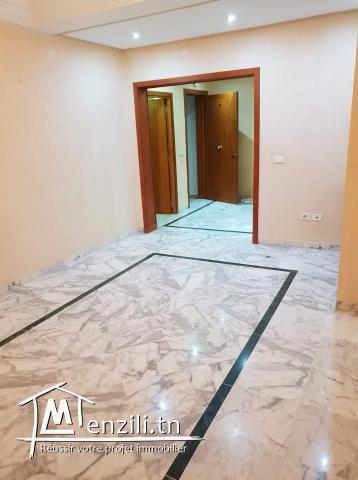 À vendre apparemment haut standing à Ennasr