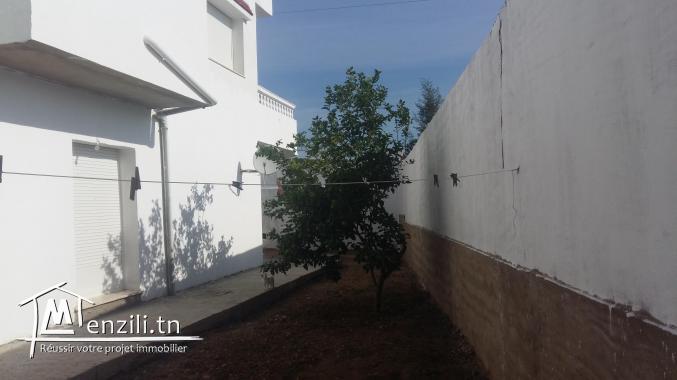 Grande villa,  avec vue sur de mer a Bizerte