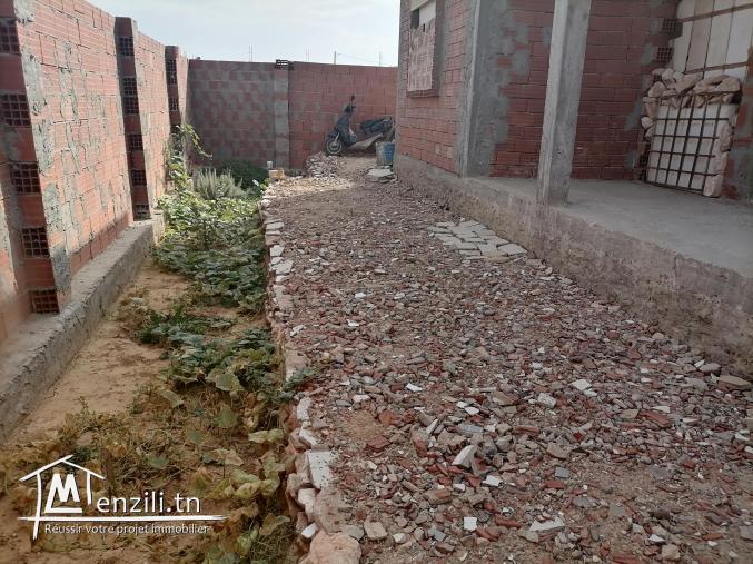 منزل للبيع طريق المحارز ة كلم 5صفاقس