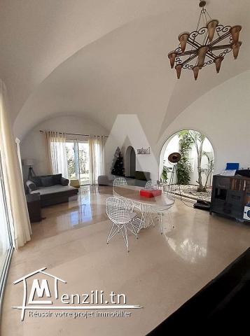 Location d’une villa avec piscine Gammarth Tunisie