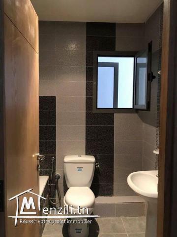 appartement S+2 au 1ér étage dans un cartier calme et sécurisé