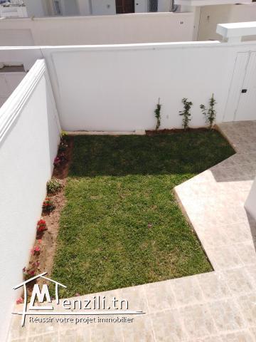 Location d'un appartement neuf s+2 avec un beau jardin à el menzah 9c