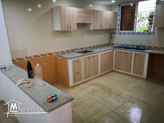 Location d'un appartement neuf s+2 avec un beau jardin à el menzah 9c