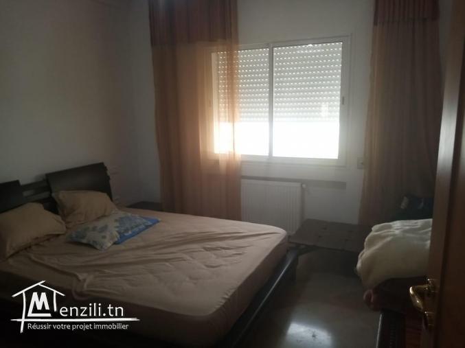 appartement s+3 au 1 ère étage a cité wahat