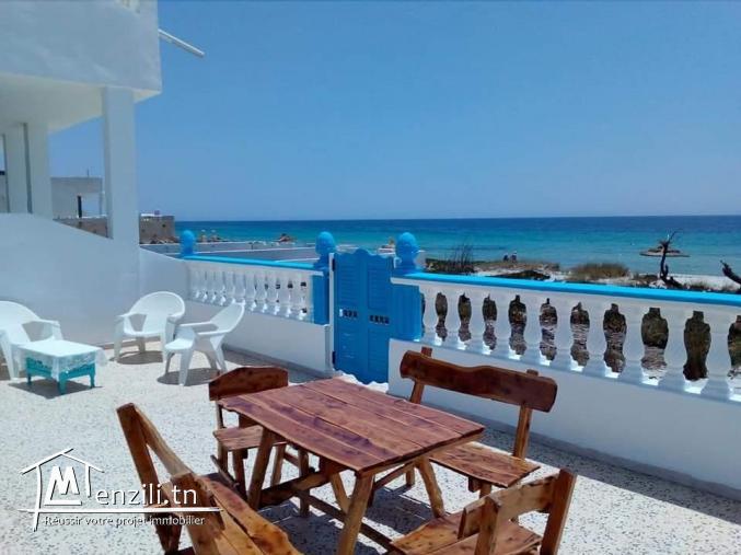 à louer une villas ou appartement pour passer ďété a kelibia