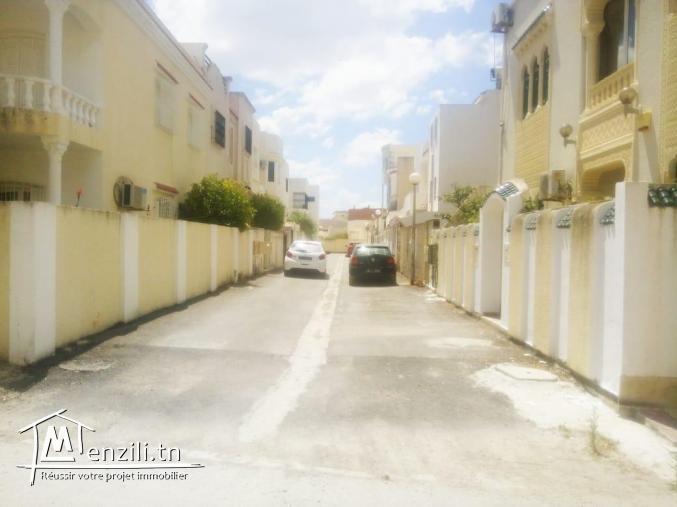 maison a 1 ére étage à ariena soghra