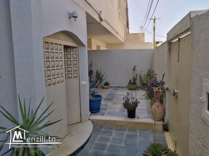 villa à deux étages à borj louzir