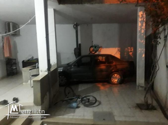 maison à vendre A sidi amor  sur 3 niveau