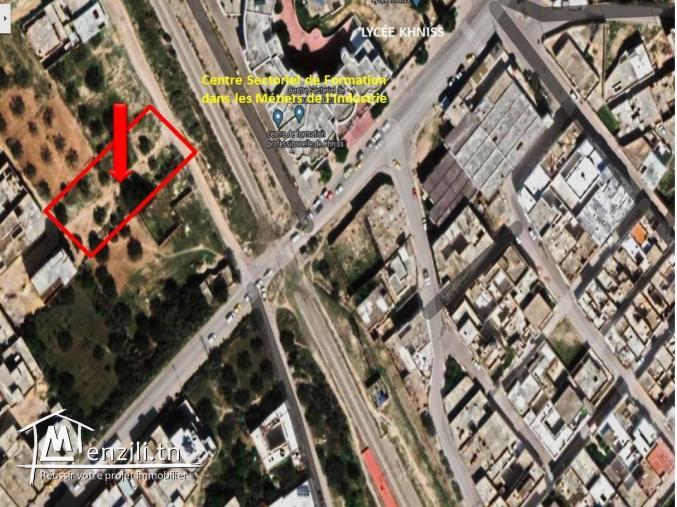 Terrain  titré  sur 3 vois