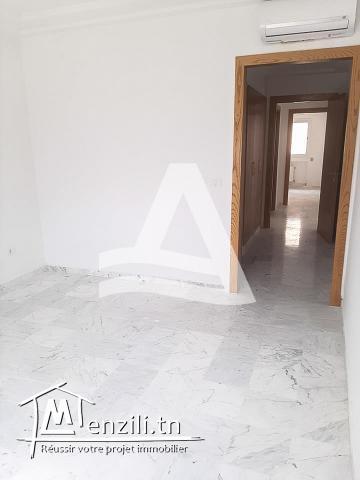 Appartement S 3  avec terrasse aux Jardin de Carthage