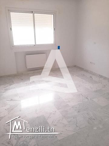 Appartement S 3  avec terrasse aux Jardin de Carthage