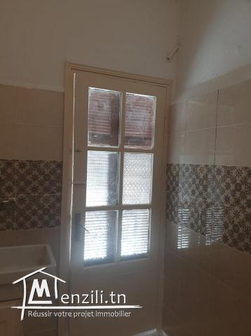 Rdc de villa indépendant et récemment rénové - Soukra Ariana