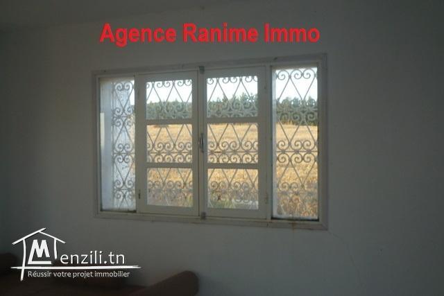 Maison ds terrain de 400m2 a el haouaria plage