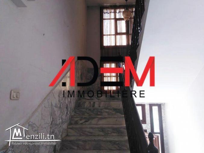 villa avec sous sol et deux garages