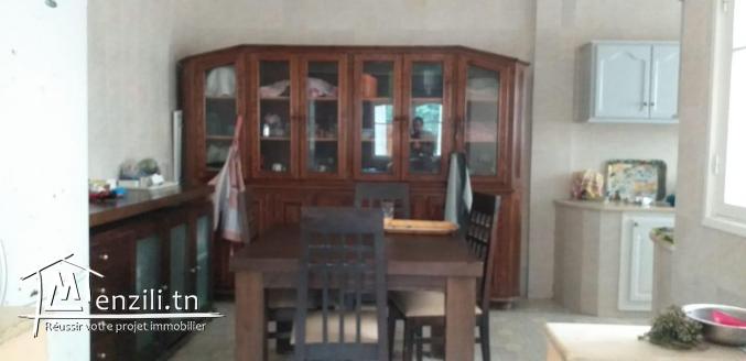 10 appartement   s+2 et une villa  et 9 locaux commerciaux à vendre