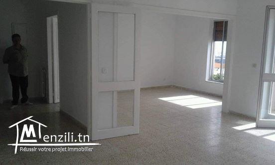 À louer app résidence les pyramides menzah5