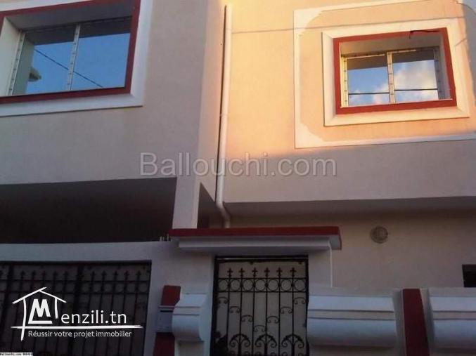 Studio a louer zayatin grombalia