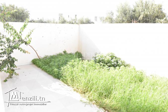 une belle maison de style américain  a Hammamet