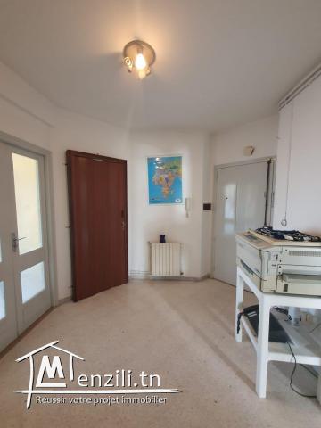 Bureau H+4 à vendre à El Manar1