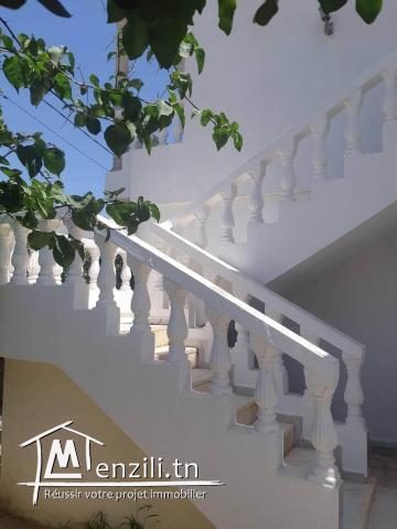 Etage de villa, Cte Ennouzha, Ariana