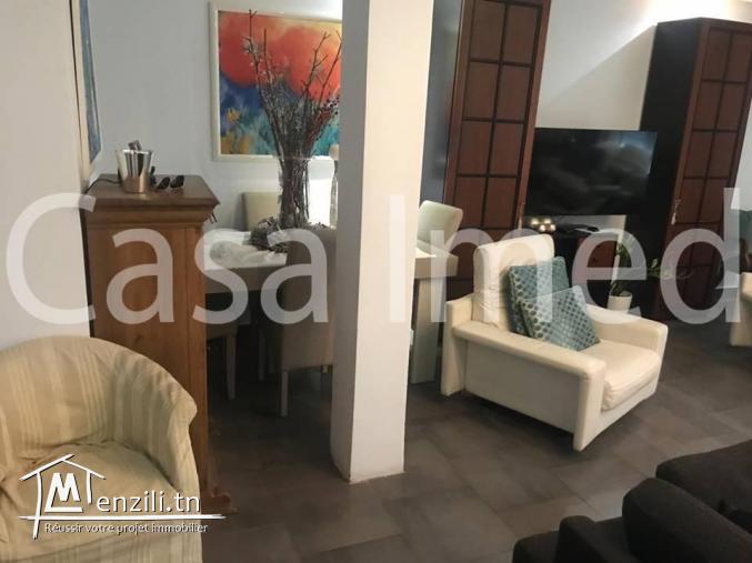 une villa très haut standing divisée en 3 étages à vendre