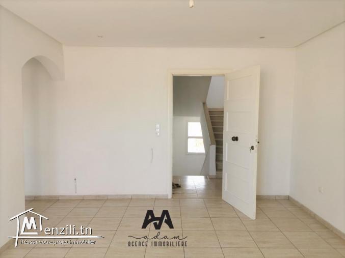 Appartement S+2 vide pour la location annuelle à Lido, Nabeul