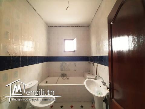 Appartement S+2 très bien aéré et très bien ensoleillé